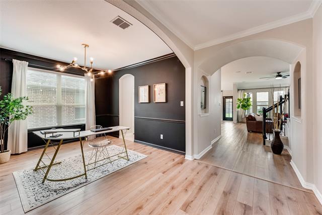Building Photo - 11701 Parade Dr
