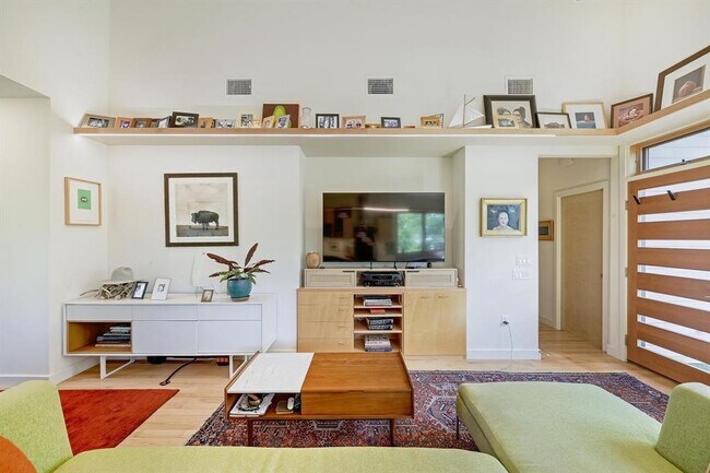 Foto del edificio - 1227 Hillside Ave