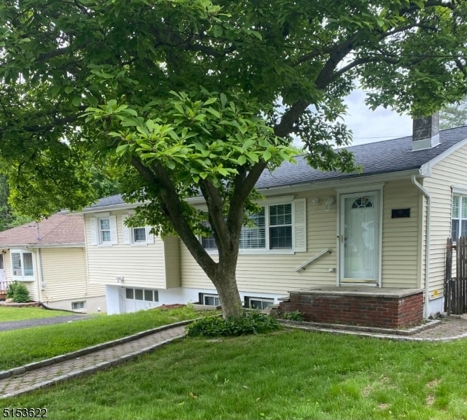 Primary Photo - 617 E Vail Rd