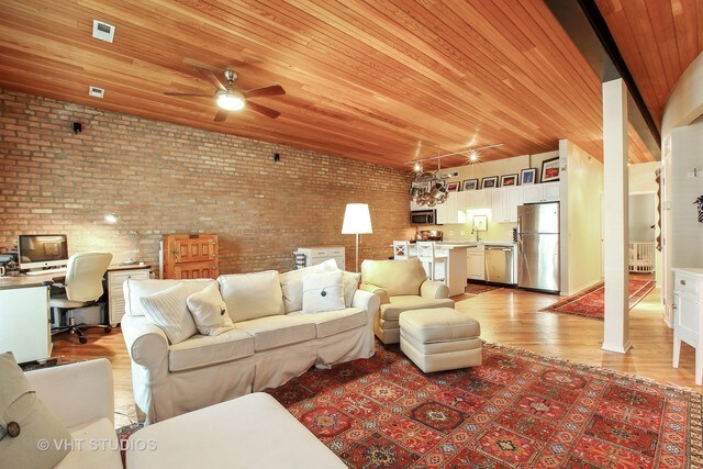 Foto del edificio - 2015 W Willow St