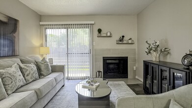Living Room  A2-1BR-1BA-V at SoCo-006.jpg - V at SoCo