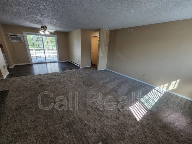 Foto del edificio - 14715 E Mission Ave