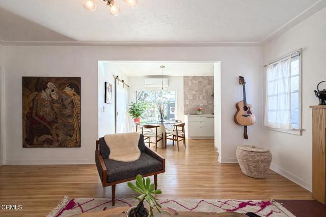 Foto del edificio - 230 W Elmwood Ave