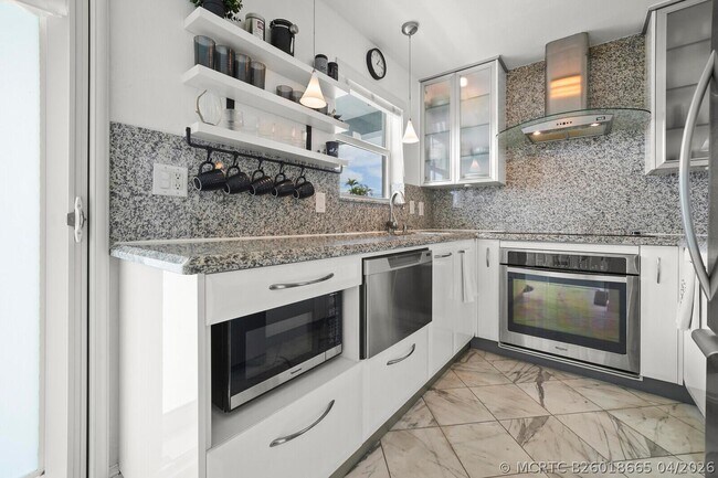 Foto del edificio - 1444 SE 15th Ct