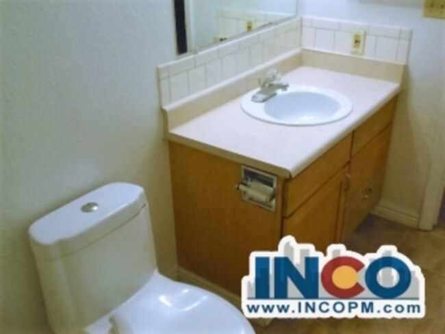 Foto del edificio - 3255 S Bryant St