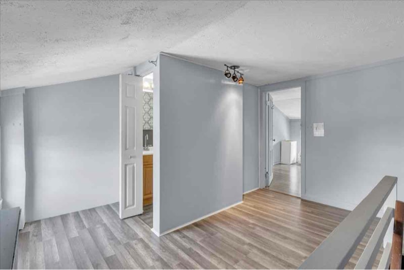 Building Photo - 1732 Gough St