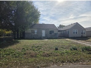 Building Photo - 514 Noble St