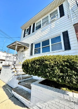 Foto del edificio - 6136 Jefferson St