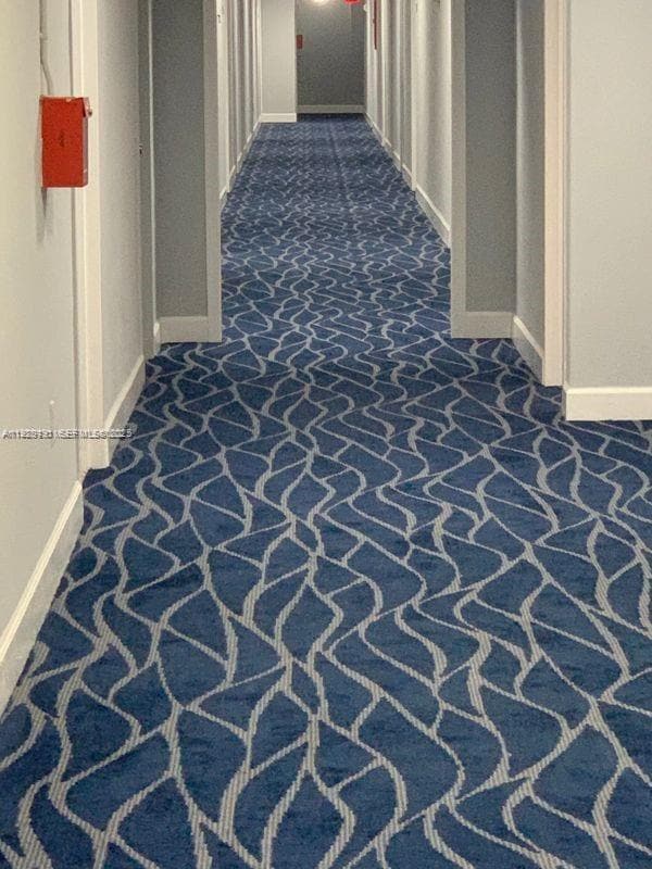 Foto del edificio - 1865 79th Street Causeway