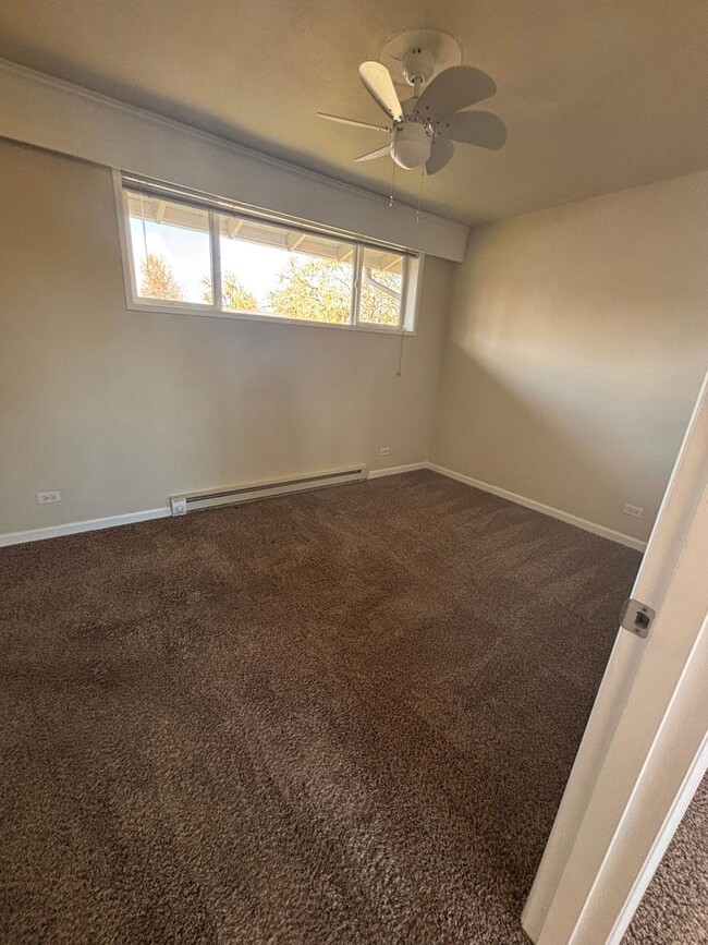 Building Photo - Eugene Spacious 1 Bed 1 Bath, Condo, Comin...