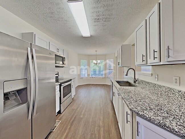Building Photo - 2020 Isis Ct