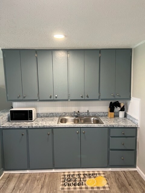 Foto del edificio - 300 W 16th St