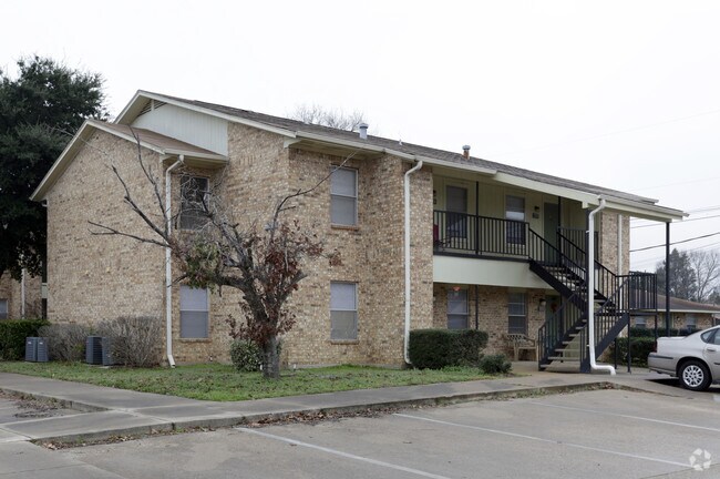 Foto del edificio - Oaks at Fairview