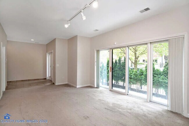 Foto del edificio - 1501 S Prairie Ave