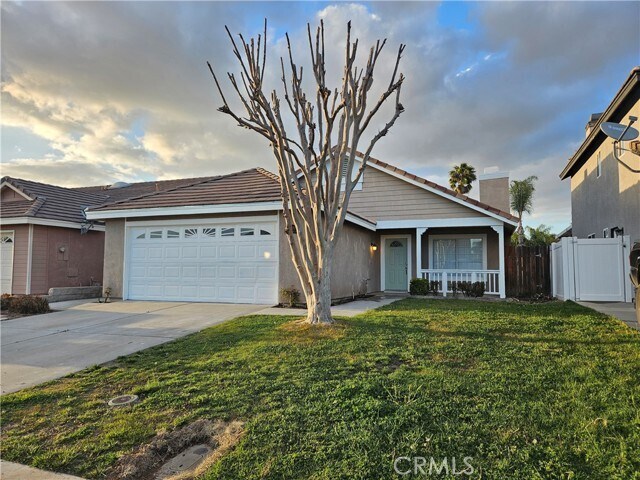 Primary Photo - 27070 Hemingway Ct