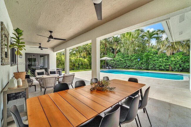 Foto del edificio - Southwest 84th Street, Miami, FL 33143 - 4 BR 3.5 BA house