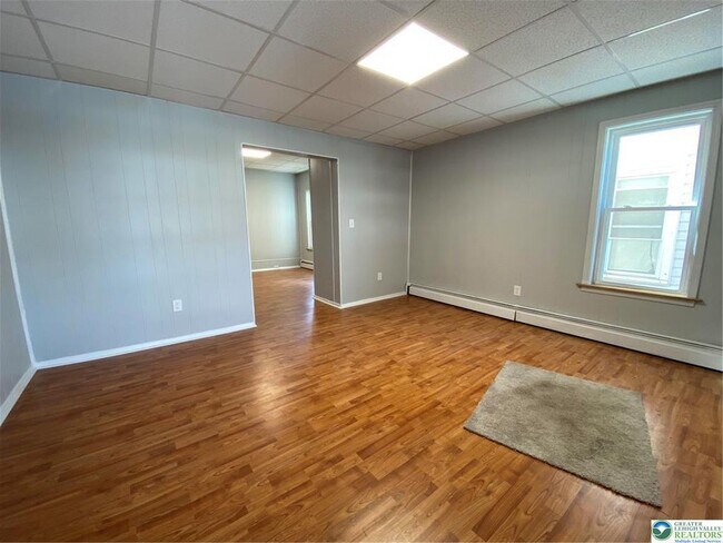 Foto del edificio - 3 bedroom beauty in Palmerton for rent