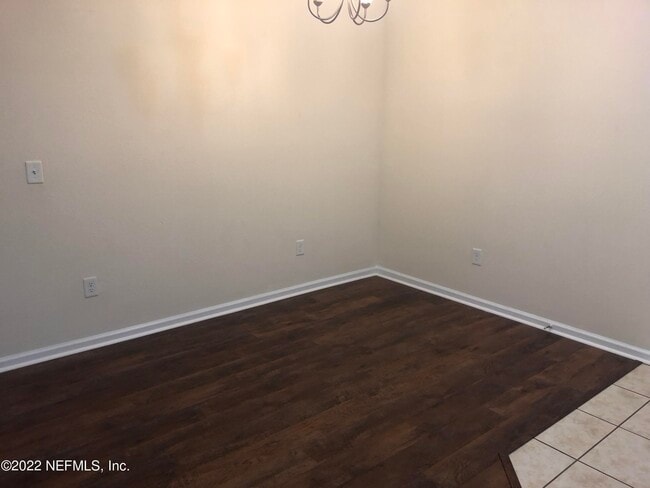 Building Photo - 4990 Key Lime Dr