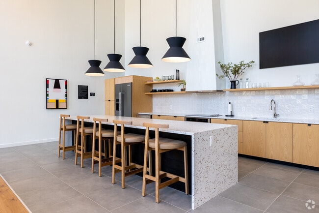 Interior Photo - The Oslo KC