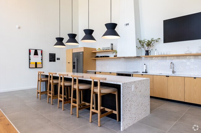 Interior Photo - The Oslo KC