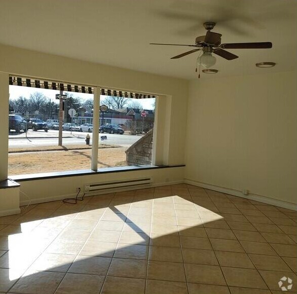  - 4616 Sulphur Ave