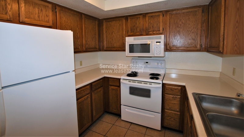 Primary Photo - 1075 E Chandler Blvd