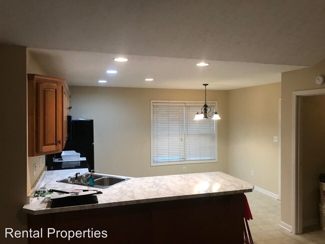 Building Photo - 3 br, 2 bath House - 556 Starboard Court