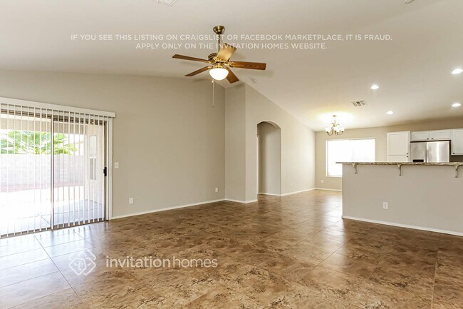 Foto del edificio - 16231 W Cottonwood St