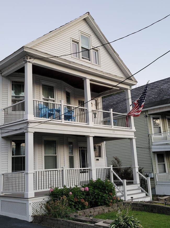 Building Photo - 153 Homestead Ave