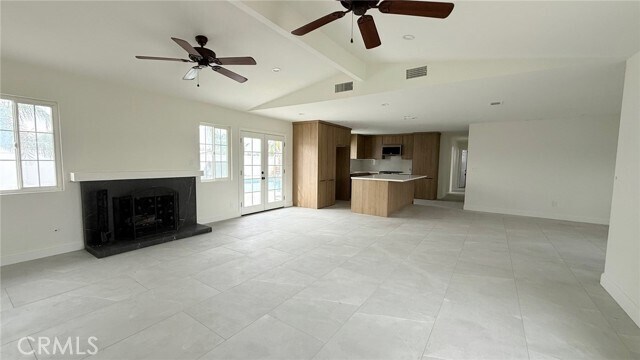 Building Photo - 5895 Snowgrass Trail