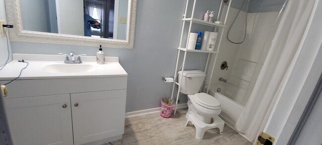 Foto del edificio - 10938 Parker Dr