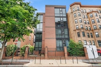 Building Photo - 1354 Euclid St NW