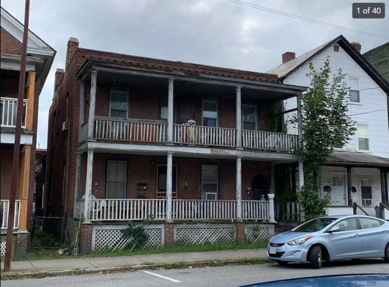 106108 3rd St Unit 2ND FLOOR, Montague, MA 01376 Room for Rent in