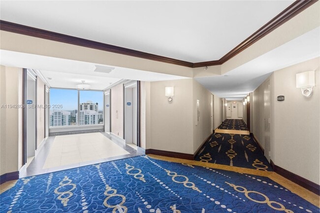 Foto del edificio - 19101 NE 36th Pl