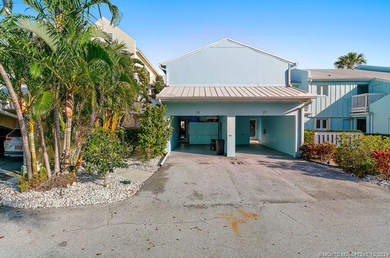 Foto principal - 3901 SE St Lucie Blvd