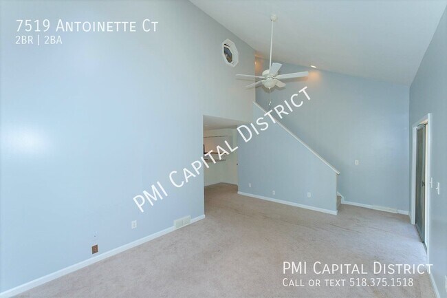 Building Photo - Beautiful 2BR / 2BA Townhouse w/ Attached ...