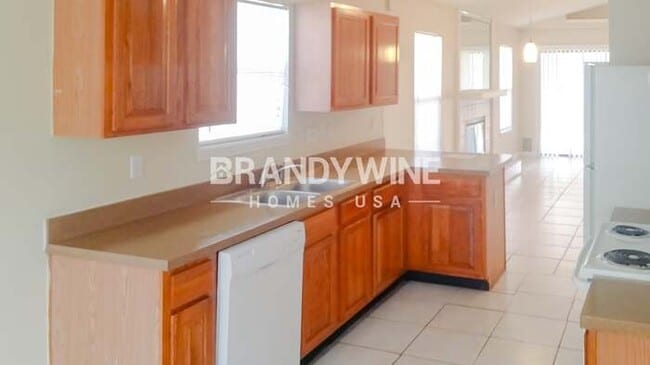 Building Photo - 6933 Huntington Woods Cir W