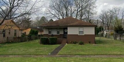 Building Photo - 1208 31st St SW Building Photo - 1208 31st St SW