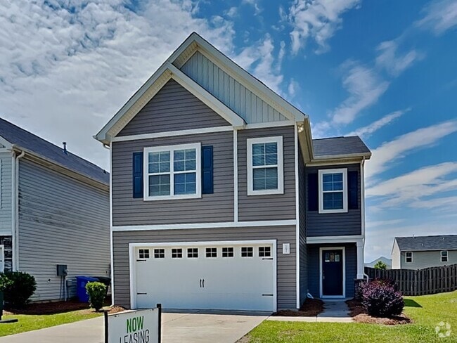 Building Photo - 27 Blue Fescue Way