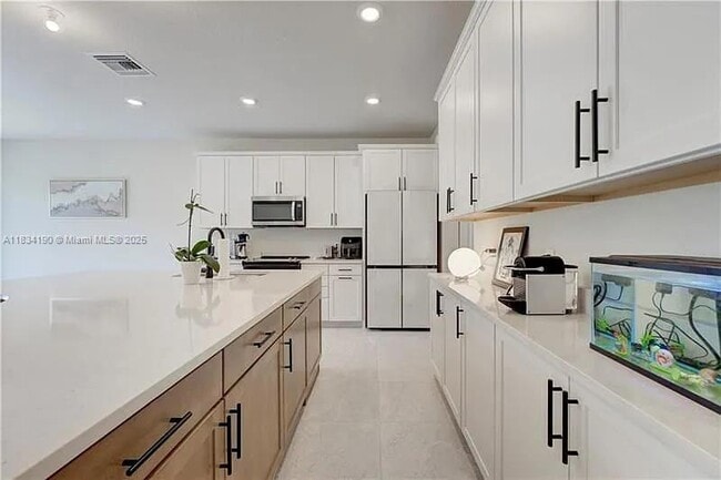 Building Photo - 8186 Tailshot Ct