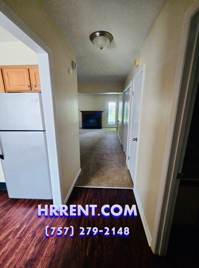Foto del edificio - Lovely 2 Bedroom 2.5 Bathroom Townhouse lo...