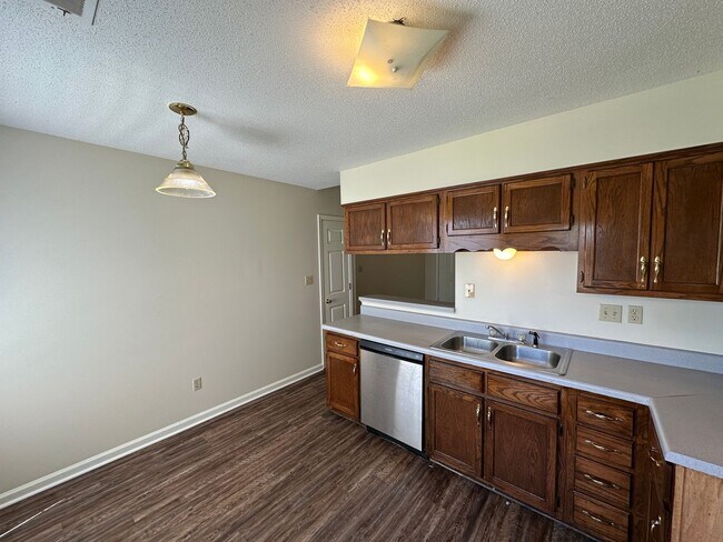 Foto del edificio - 3 Bedroom, 2 Full Baths in Horn Lake, Wellington Square Subdivision