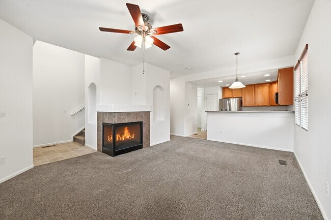 Foto del edificio - $2,340.95- 3 Bed, 2.5 Bath Home in Co. Springs with Central AC and 2 Car Garage!
