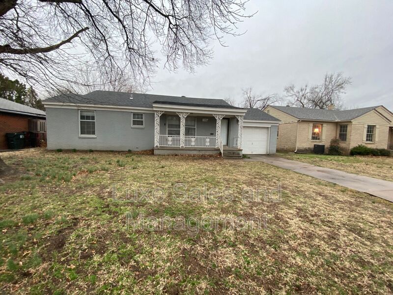 Primary Photo - 1118 Idaho St