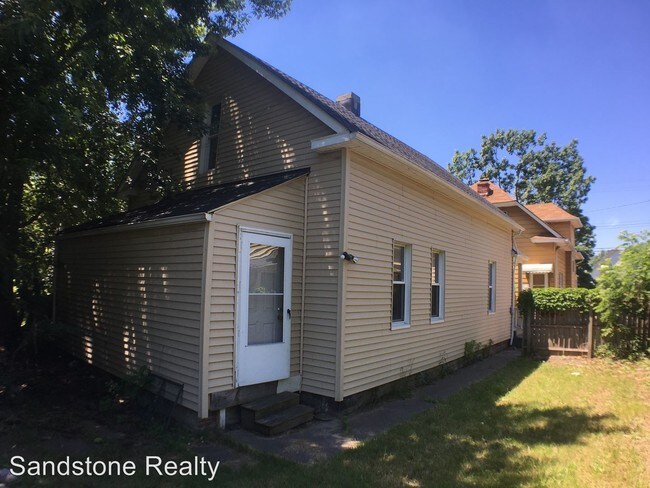 Building Photo - 3607 E 55th St