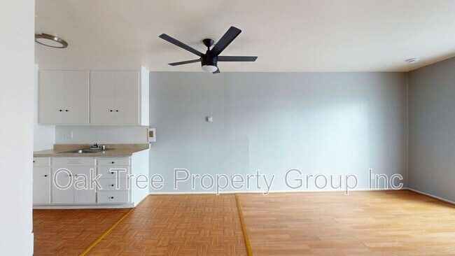 Foto del edificio - 7036 MacArthur Blvd