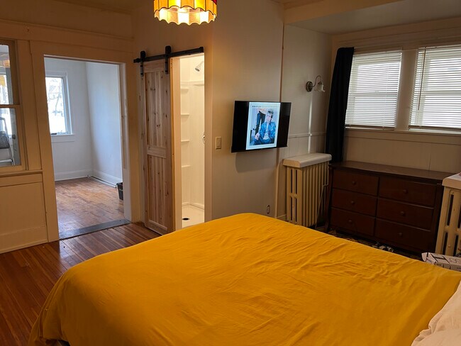 Foto del edificio - 25 Besch Ave