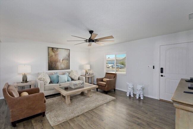 Foto del edificio - 2265 Malahini Dr