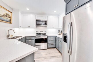 Building Photo - 2450 Wickersham Ln