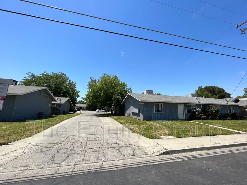 1226 Jones St, Hanford, CA 93230 House Rental in Hanford, CA